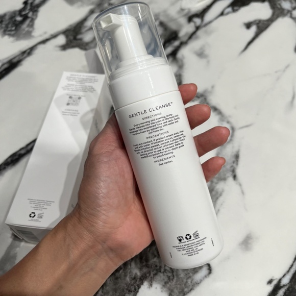 Medik8 Gentle Clense Hydrating Rosemary Foam - 5.0 Fl Oz - NIB - Picture 2 of 10